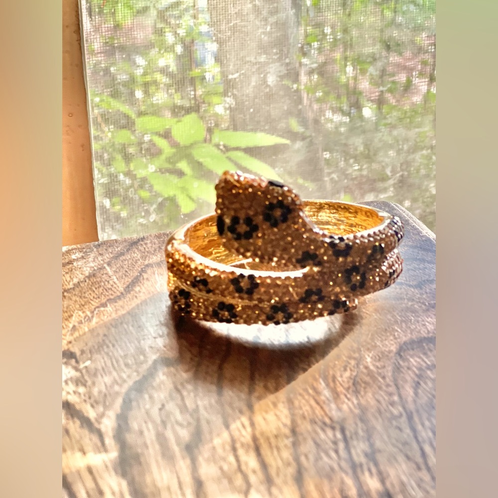 EUC Snake Cuff Rinestone Bracelet